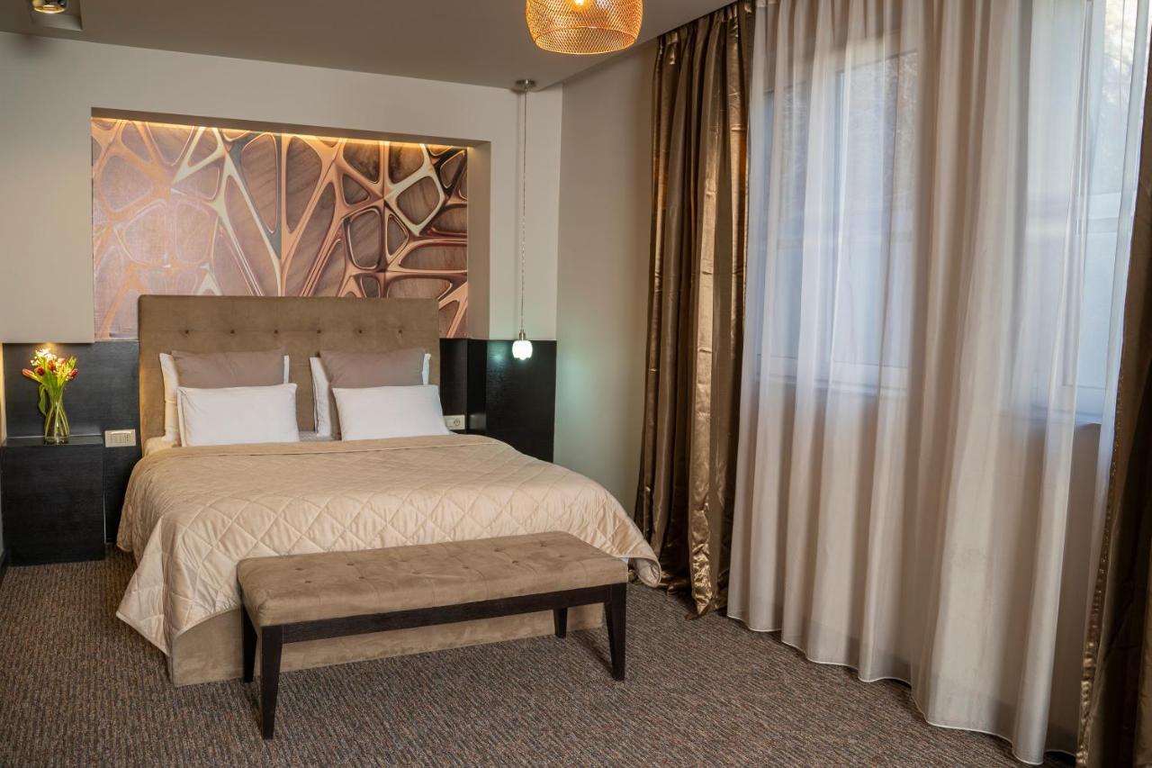 Akacija Luxury Suites Belgrad Exterior foto